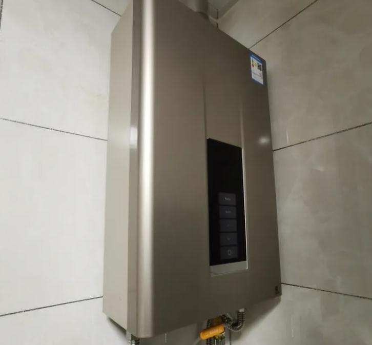 立式容积式燃气热水器维修方法,机械式燃气热水器火力小维修