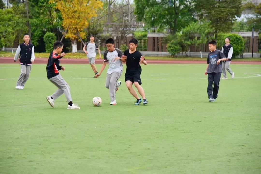 成都为明学校新津招生,新津为明学校可以学表演吗