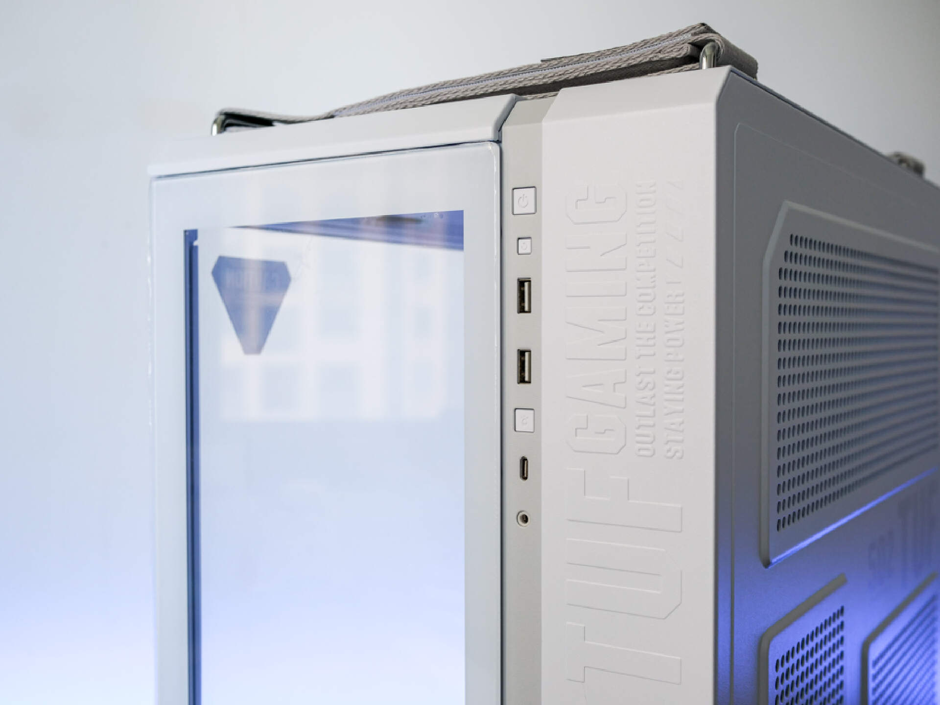 华硕gt502机箱教学,华硕tuf502弹药库机箱装机视频