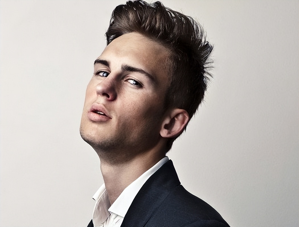 东北女生花50万试管婴儿,女子花50万生混血孩子