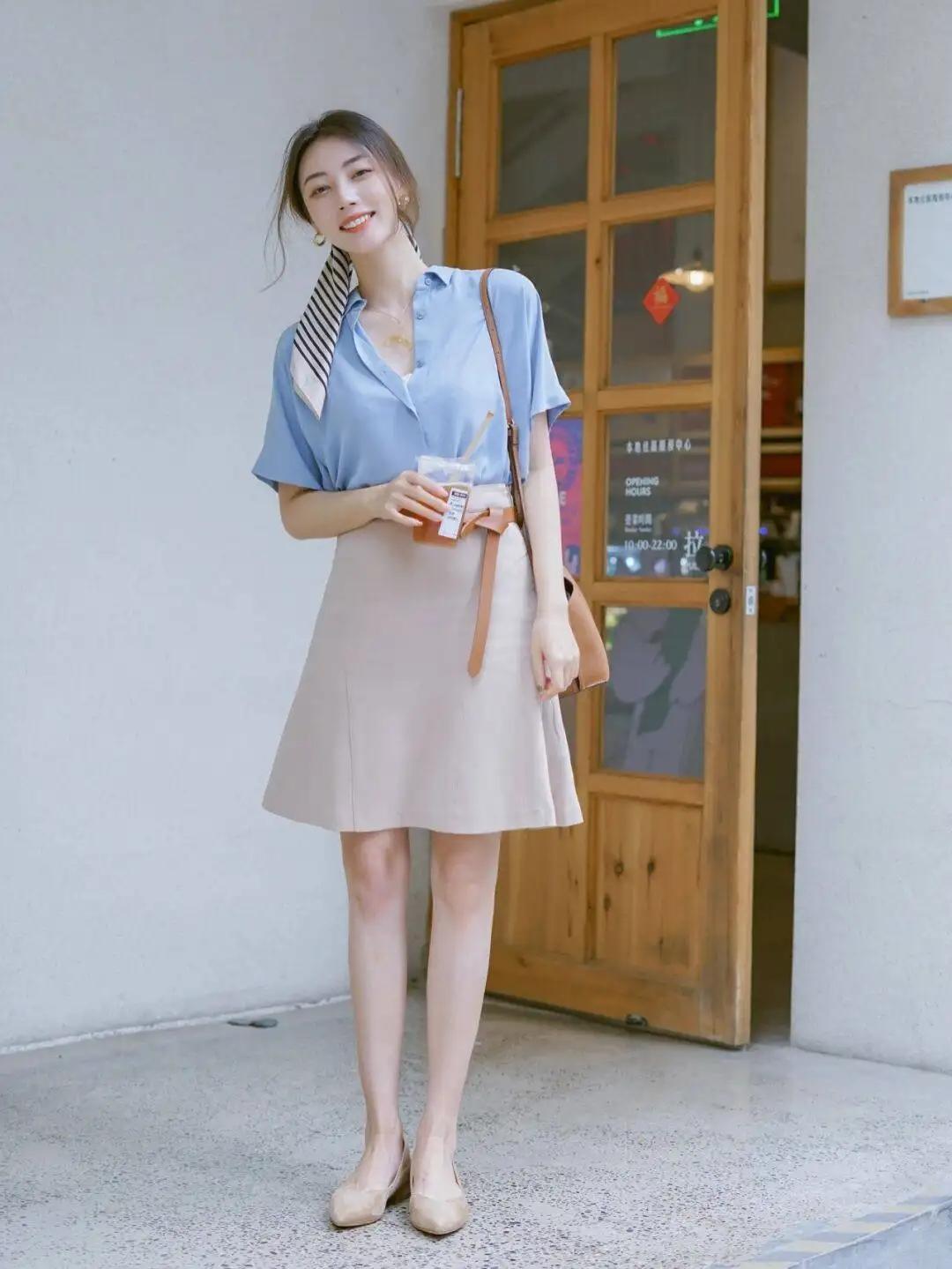 腿粗屁股大女生穿什么裙子配长靴,腿粗屁股大的女人适合穿什么鞋