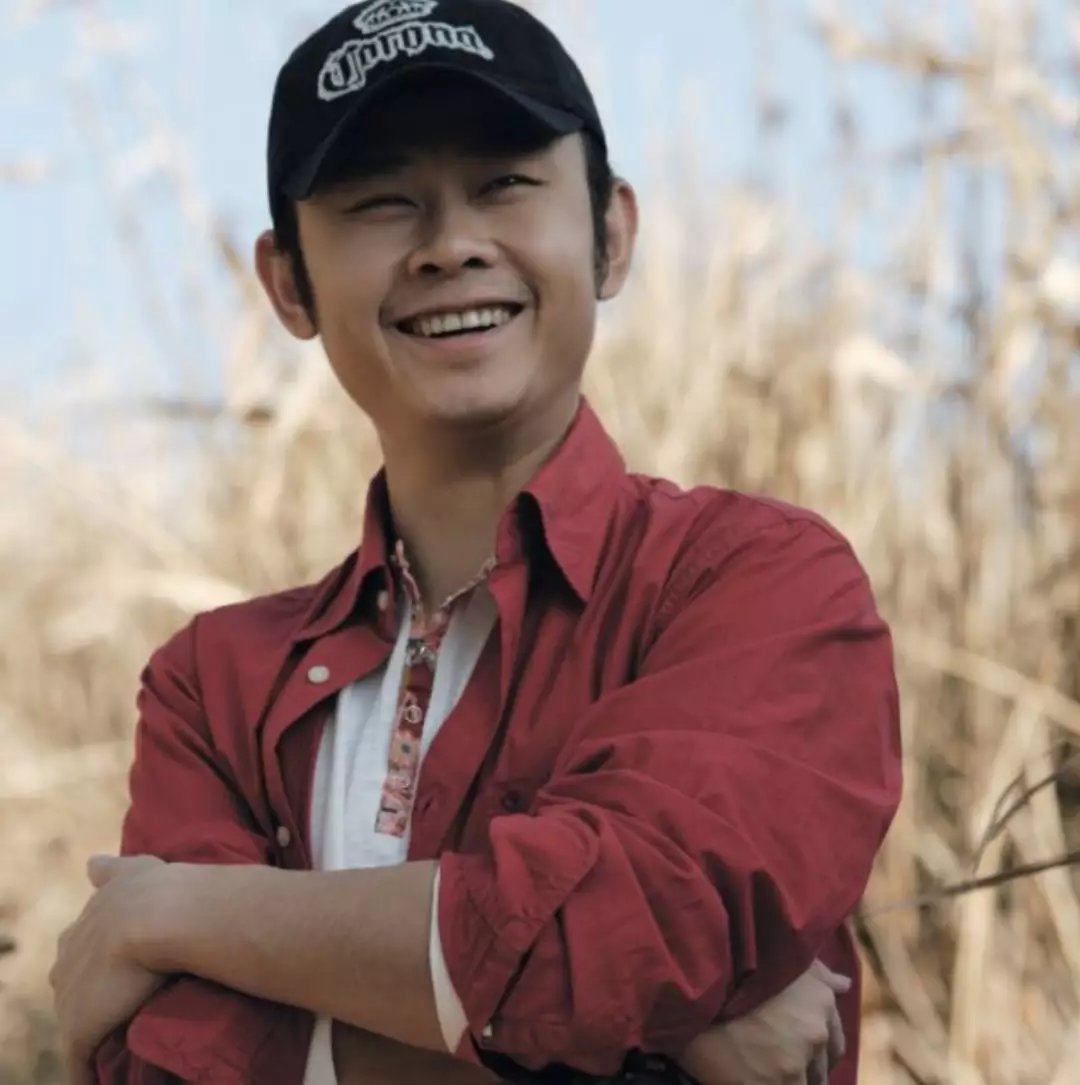 杨坤为什么在乐坛的地位高,杨坤为什么在乐坛的地位这么高