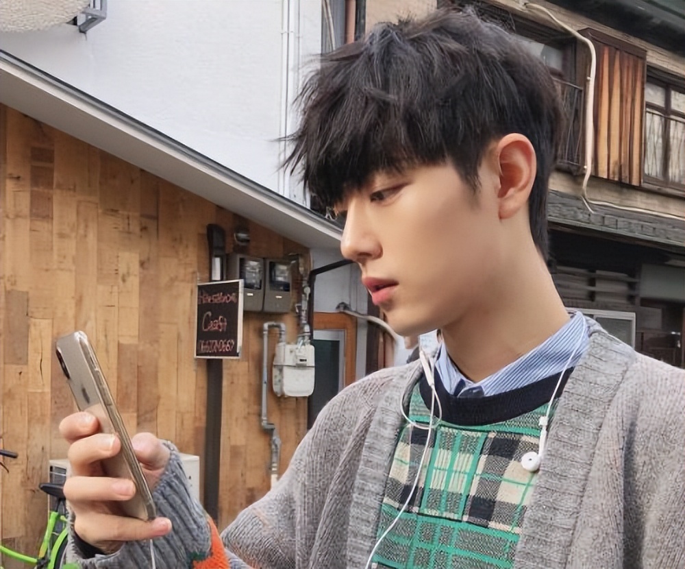 肖战用尽我的一切,肖战目前愿望