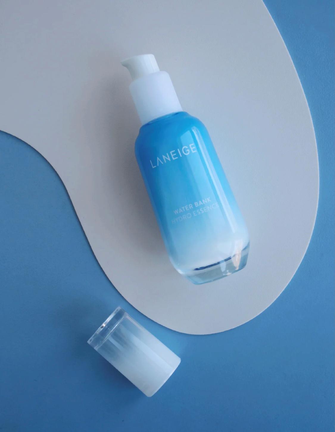 敷面膜补水了脸还是起干皮,敷面膜先补水还是敷完后补水