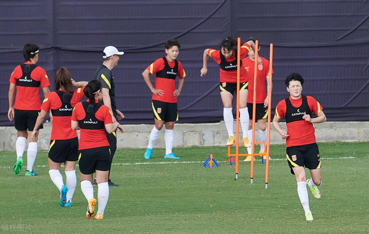 东亚杯中国男足2-0中国香港视频,东亚杯中国男足反思