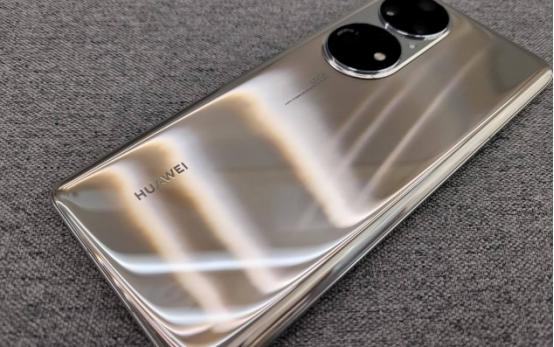 荣耀8更换电池背面图,荣耀8的电池怎么换新的