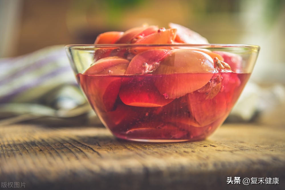 吃煮熟的苹果能解决便秘问题吗,苹果煮熟了吃都有哪些好处和坏处