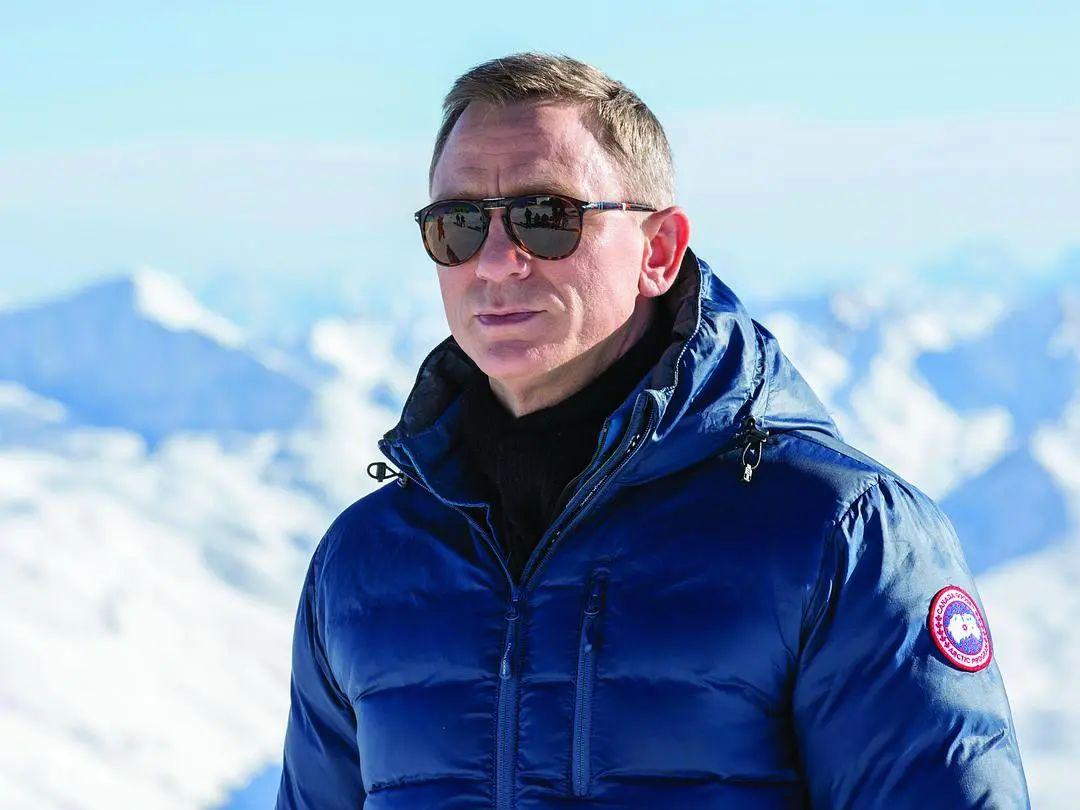 羽绒服国际品牌加拿大鹅,羽绒服界的爱马仕是什么