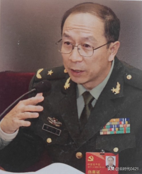 浴血荣光全集,浴血荣光讲什么内容