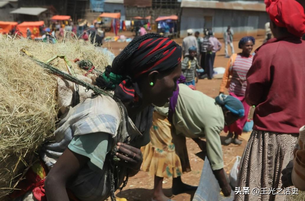 阿明正传：一个把乌干达变成人间地狱的“吃人恶魔”