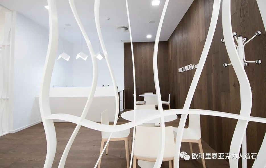 什么是人造晶体,什么是亚克力玻璃