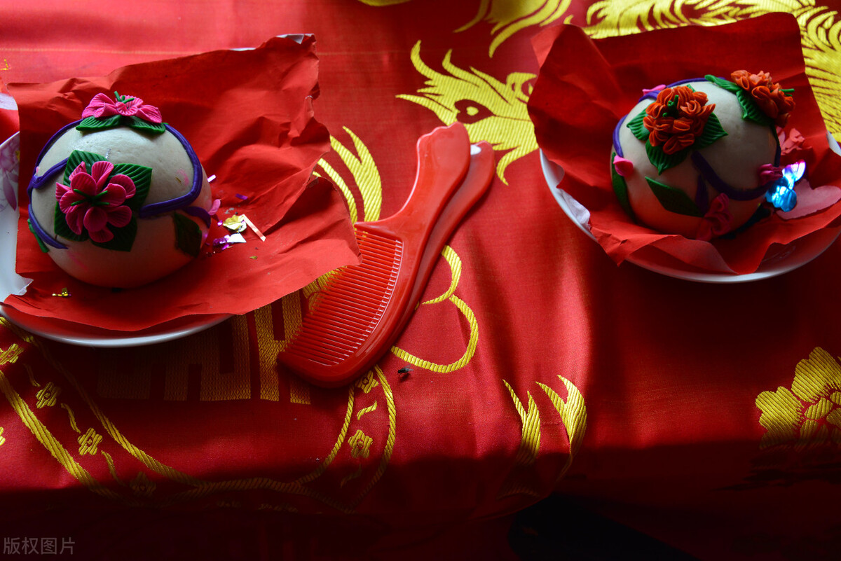 进入腊月五事不问人,进了腊月门无事不问人