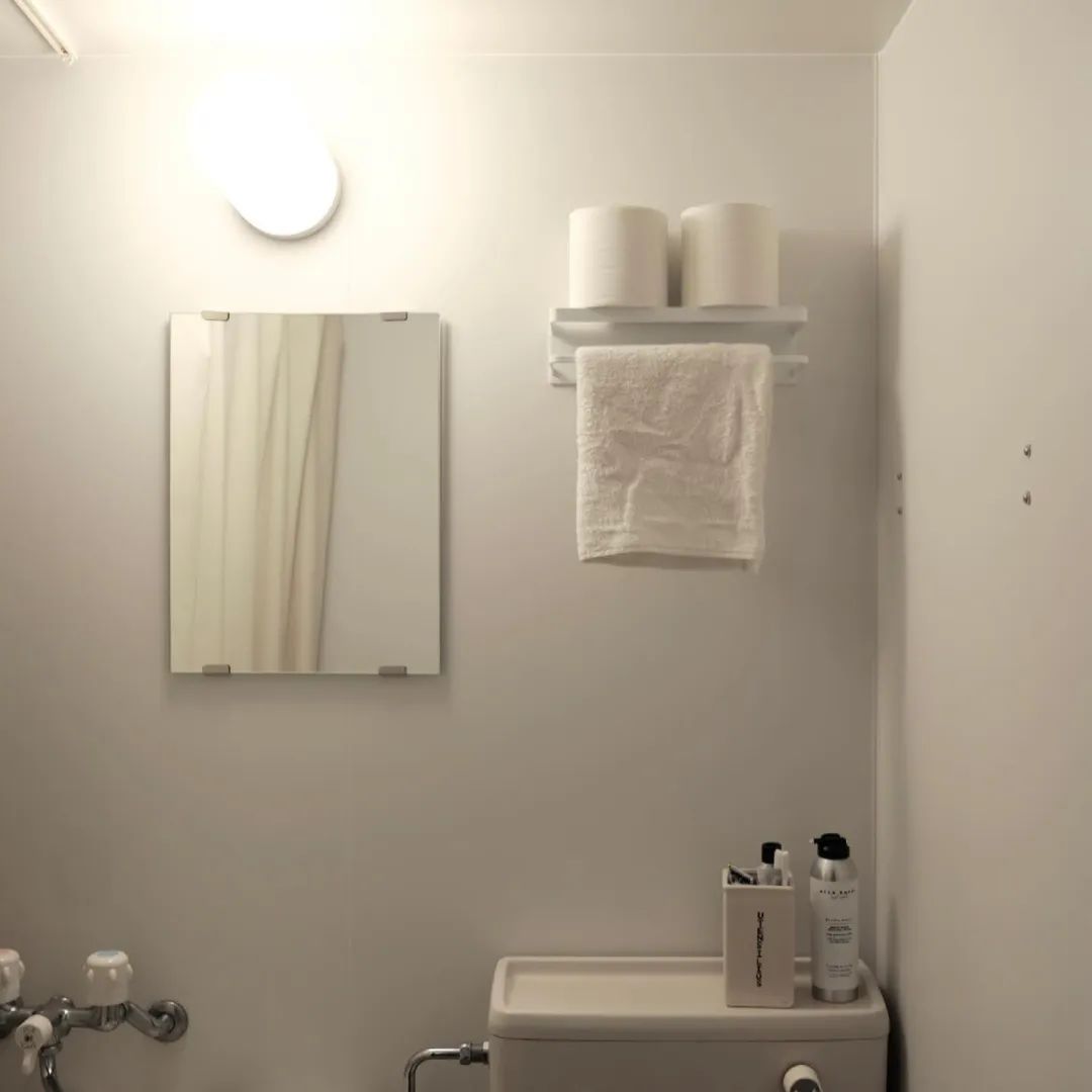 独居男生房子装修带浴缸,独居男子装修设计