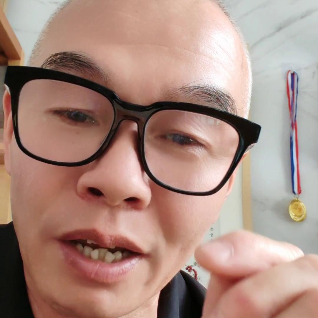 万能的朋友圈给点意见,抖音评论区朋友圈