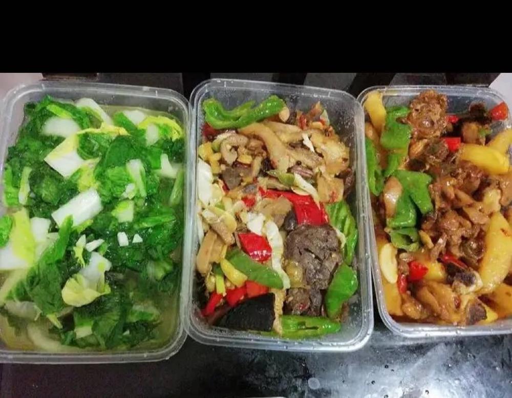 塑料瓶有危险吗,塑料瓶危害健康