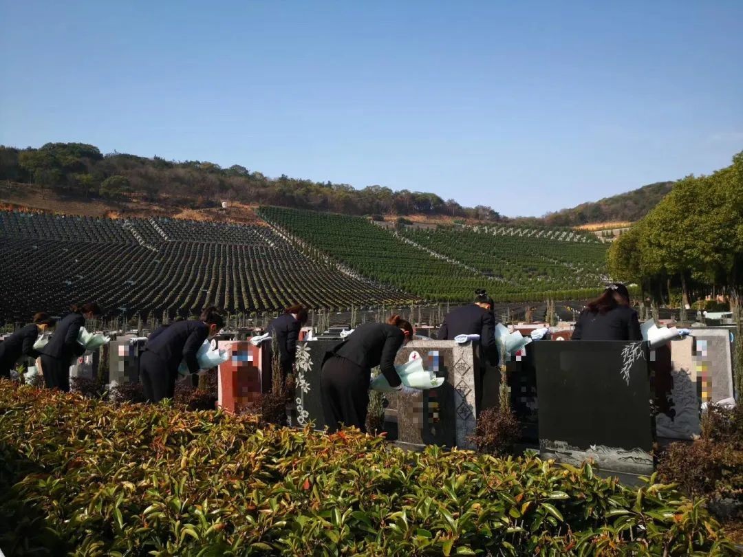 清明莫犯三大忌子孙上坟要谨记,清明节起坟注意事项