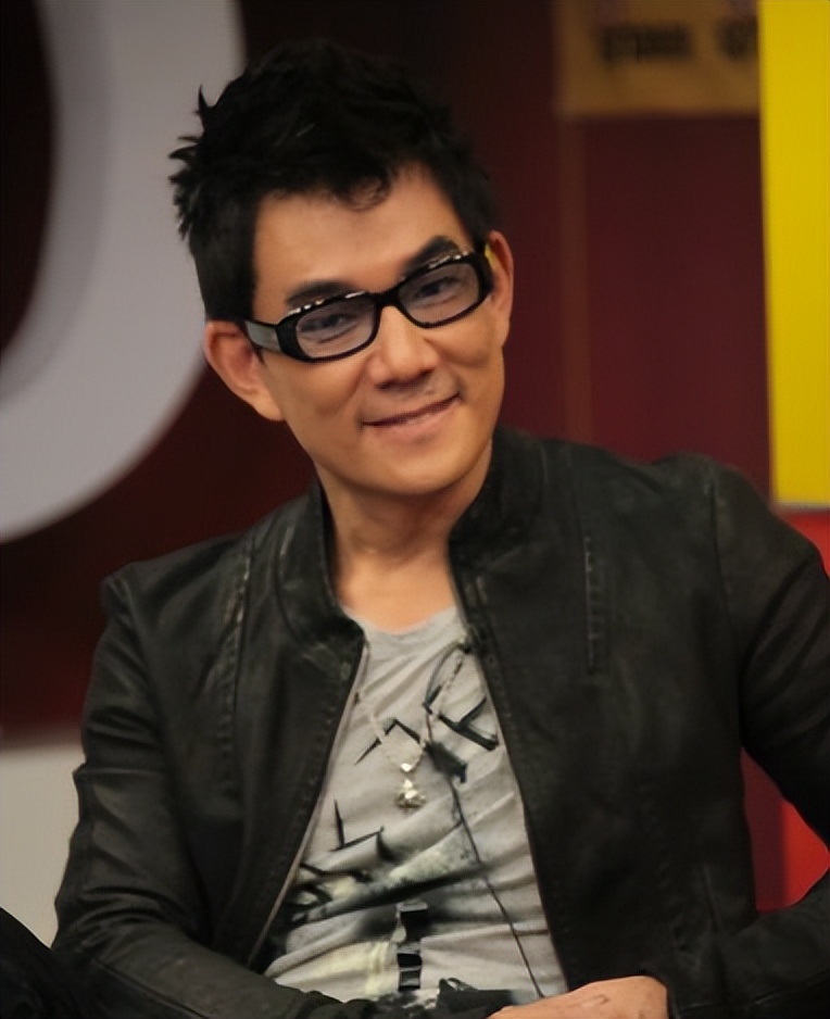 56岁任贤齐照片曝光,2024年任贤齐多大了