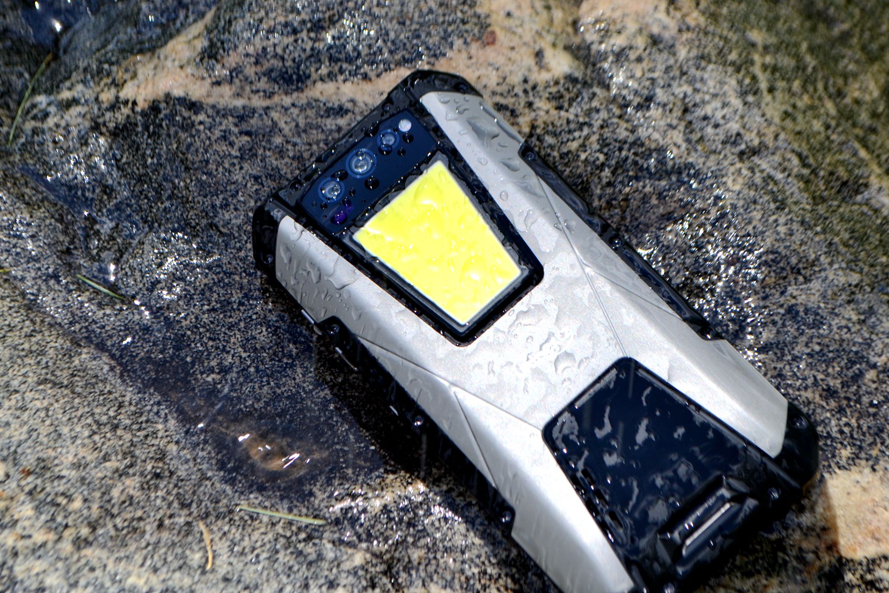 三防手机当随身wifi,三防手机能当普通手机用吗