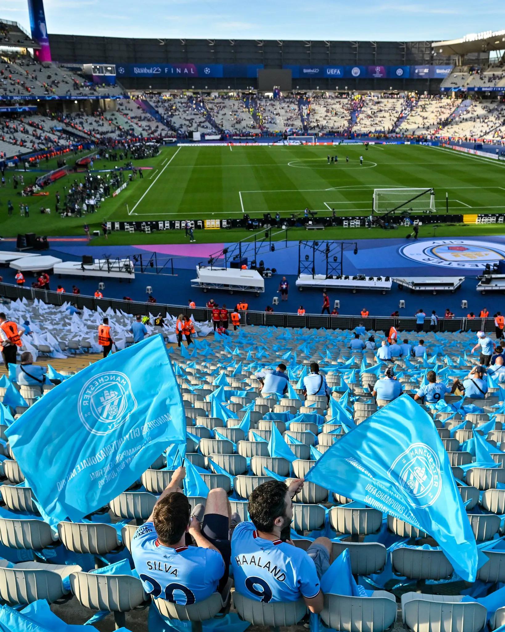 英超历史上三次三队争冠,奠定排坛地位的一战