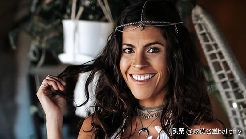 倾城之貌？旷世之才？盘点足球运动员千姿百态的女儿们（四）