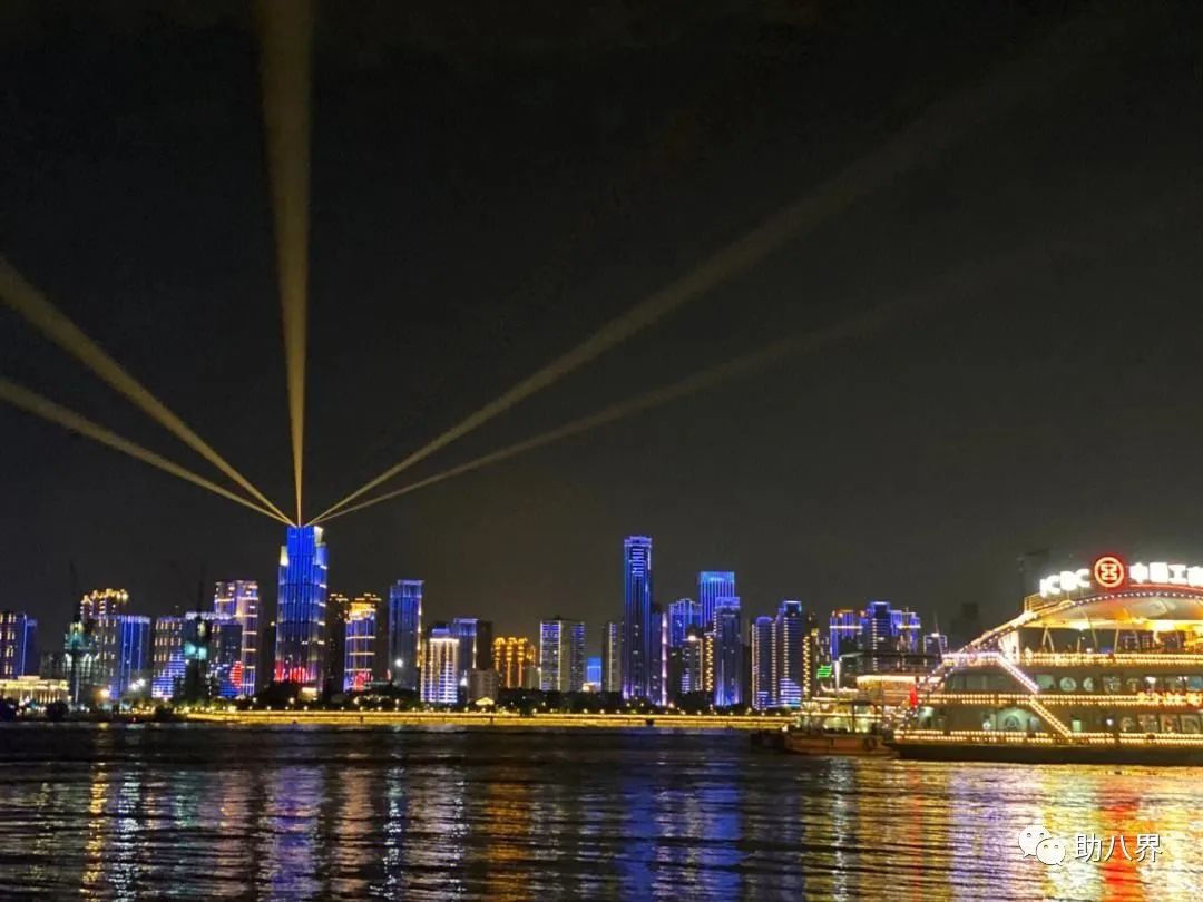 武汉必打卡的十大景点介绍,武汉南湖网红打卡景点