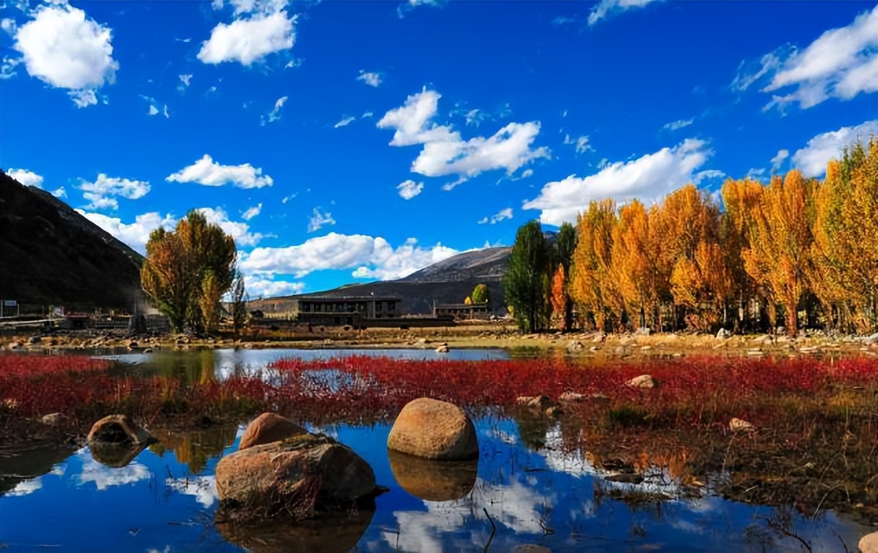 稻城亚丁攻略3-4天消费,稻城亚丁建议自己去还是跟团