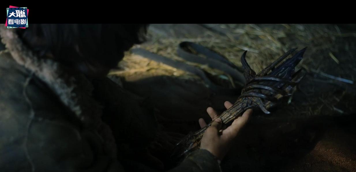 指环王力量之戒精灵怎么逃出来的 (指环王力量之戒第1集解析)