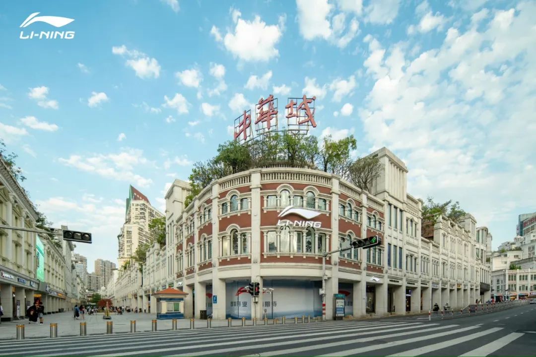 跨界品牌合作经典案例,经典品牌跨界开店