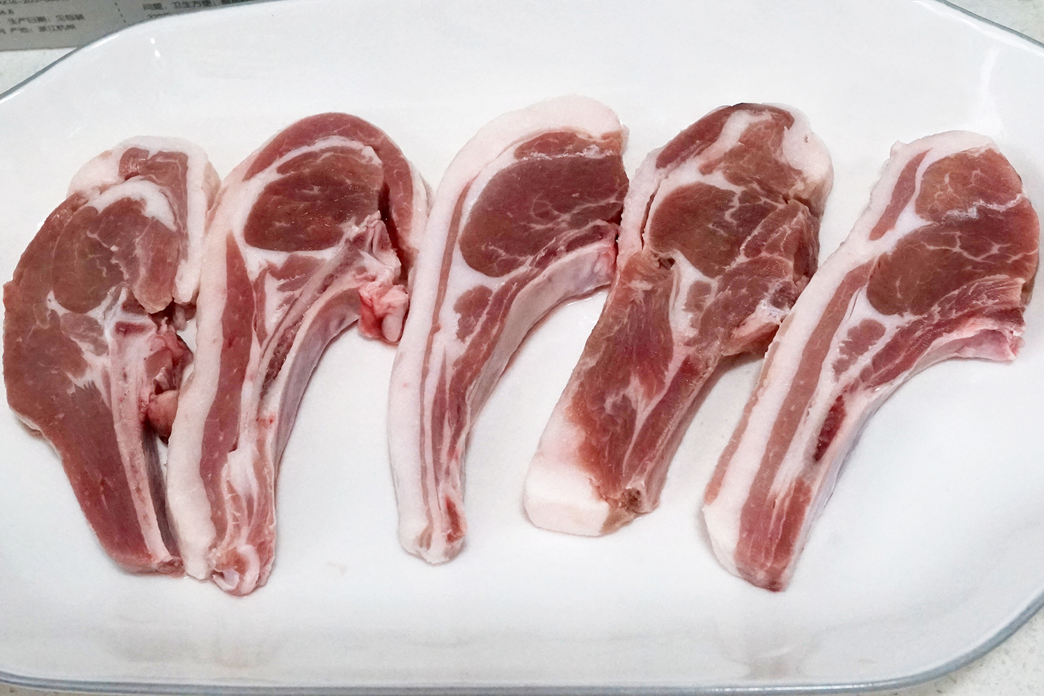 如何挑选好的鲜羊肉,冬季羊肉怎么挑选