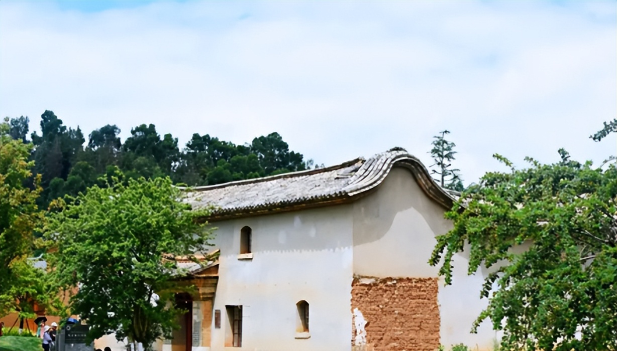 昆明周边湿地公园网红打卡地,昆明澳城大厦筒子楼网红打卡地址