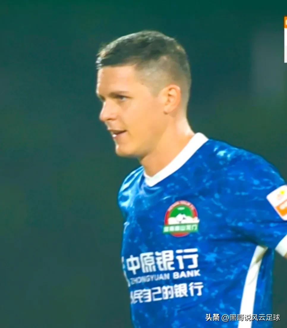 补时被100米球门绝杀,卡兰加梅开二次扳平