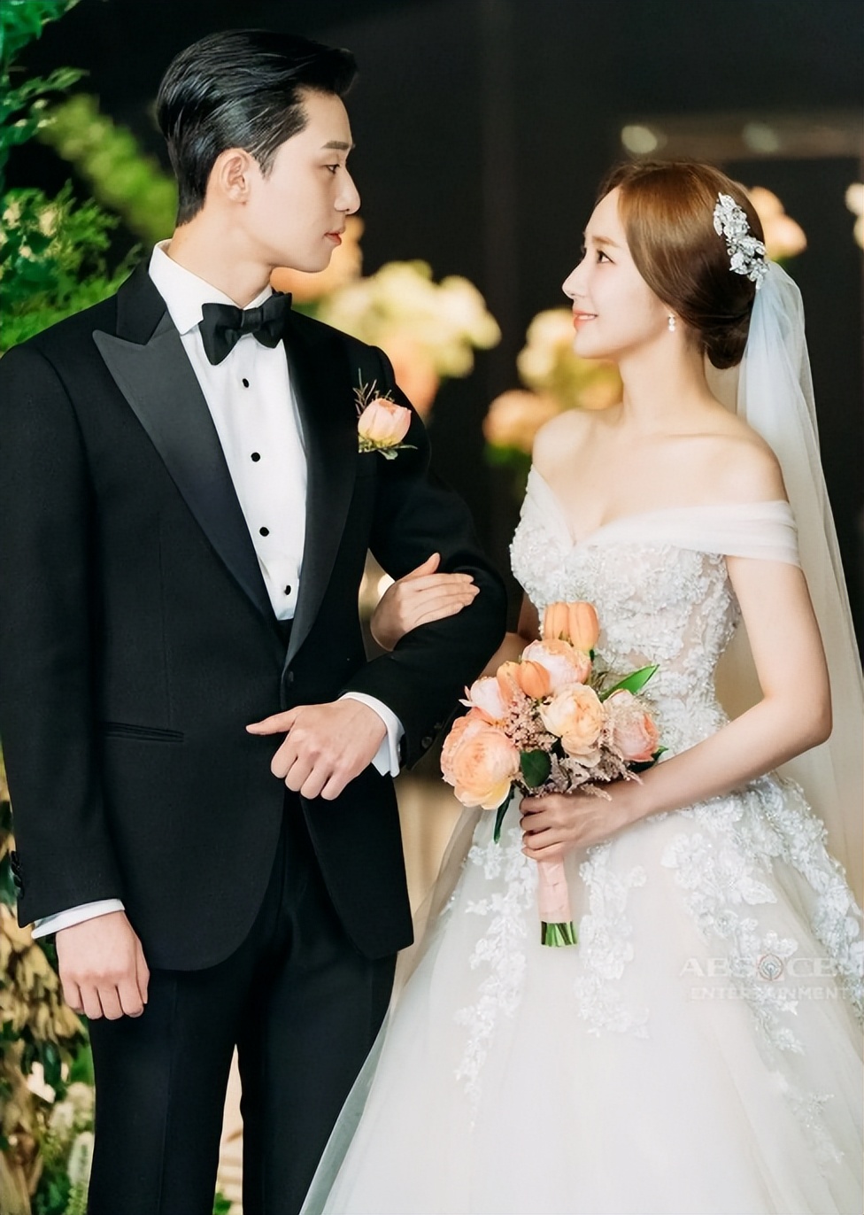 吐司吻衣柜吻沙发吻年糕吻，只有你想不到的没有他们吻不出来的