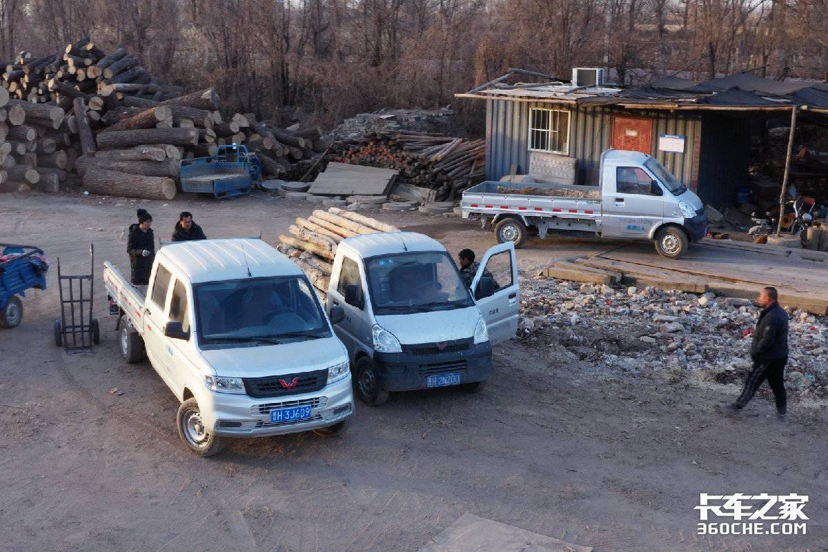 五菱荣光小卡和新卡质量哪个好,皮实耐用良心价双排微卡五菱荣光