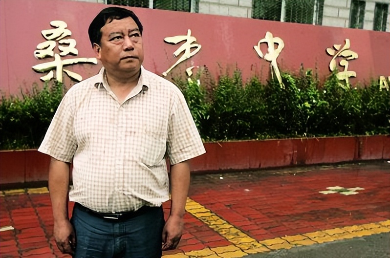 龙胆泻肝丸致尿毒症是真的吗,龙胆丸尿毒症