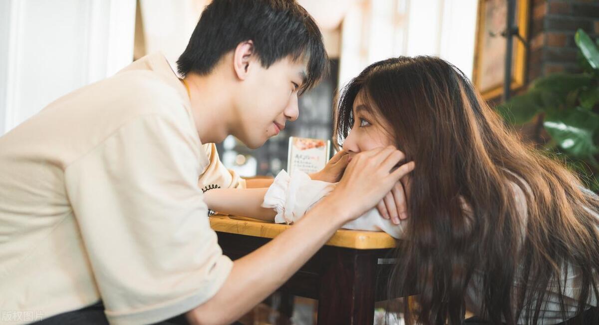 女人叫你肉麻的称呼,女人爱你却不能肉麻的称呼你