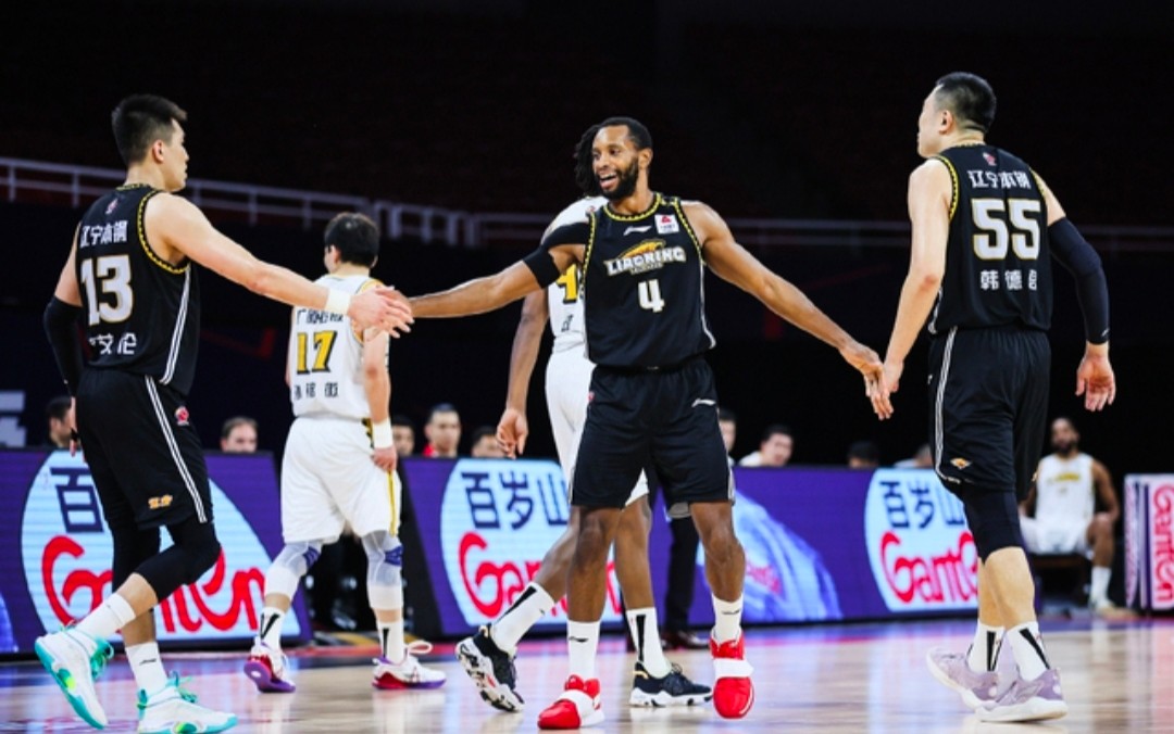 cba迎来史上最大外援,cba联赛大幕拉开