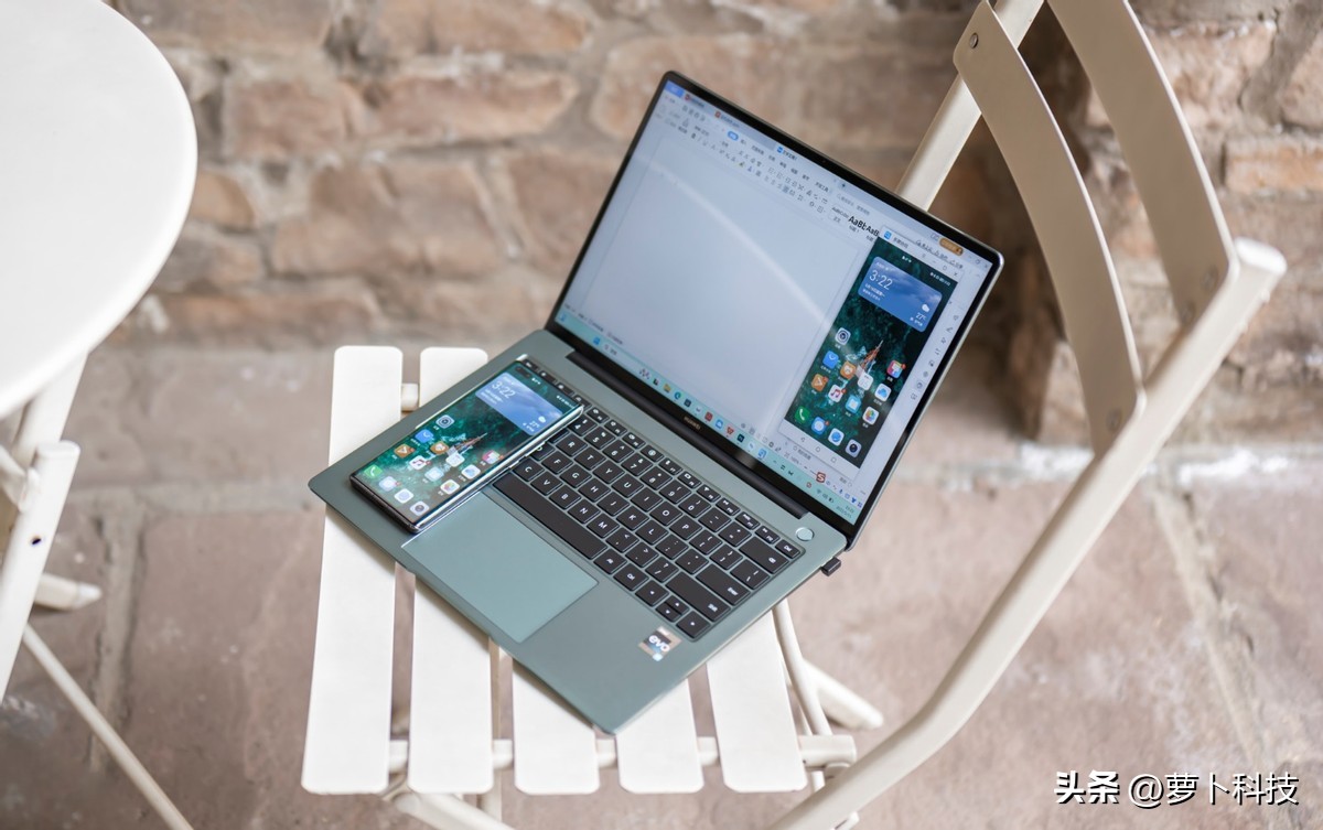 华为matebook14s2022款外观及插口,华为matebook14s2022款深空灰