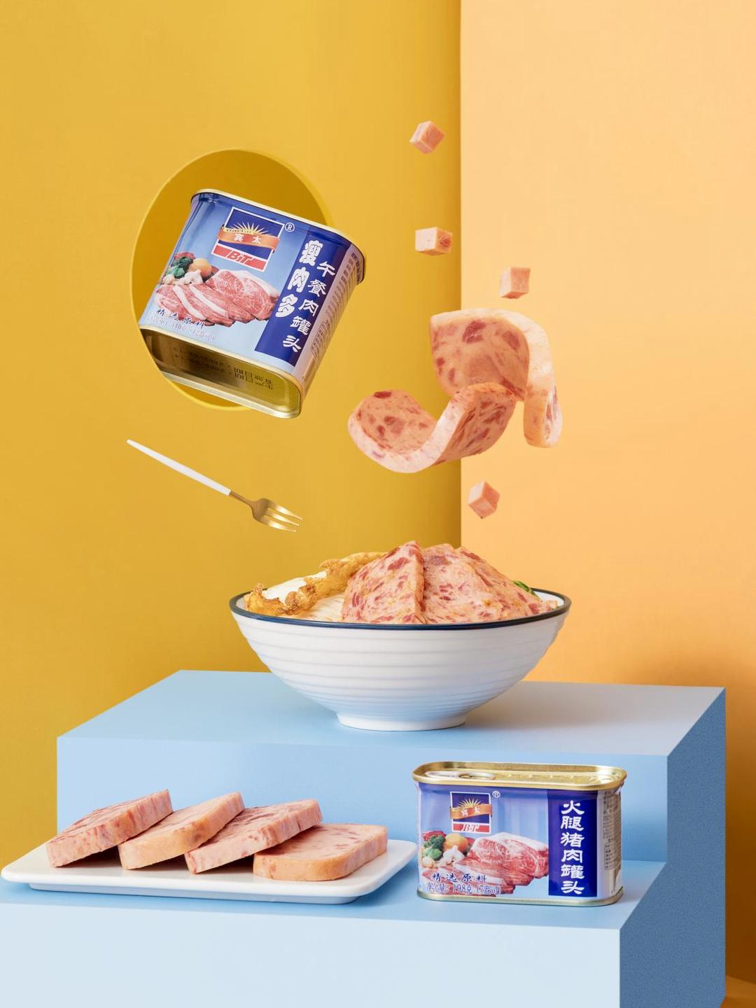 外国运动员火锅店,外国运动员组团打卡成都