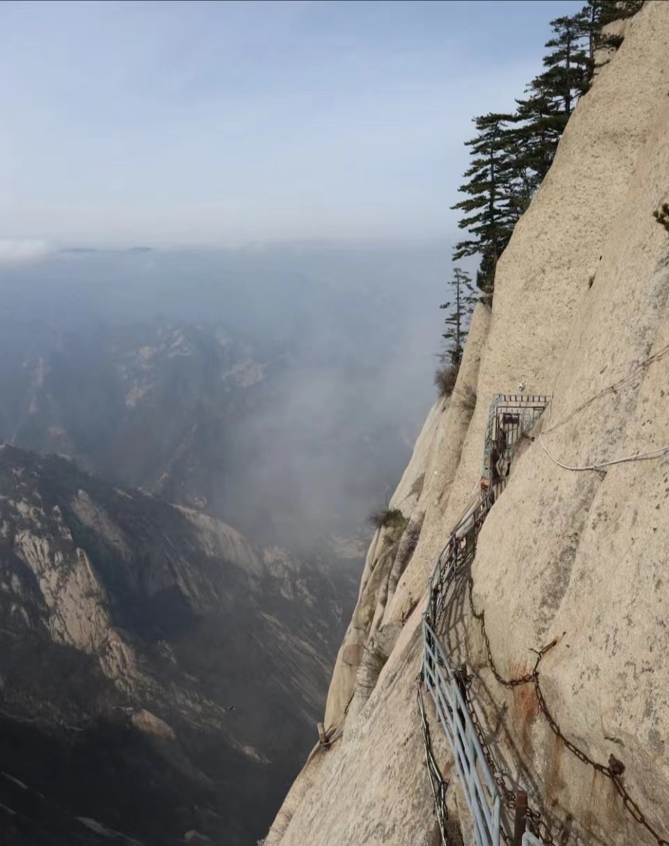 华山旅游攻略西上西下三日游路线,华山攻略一日游西上北下攻略