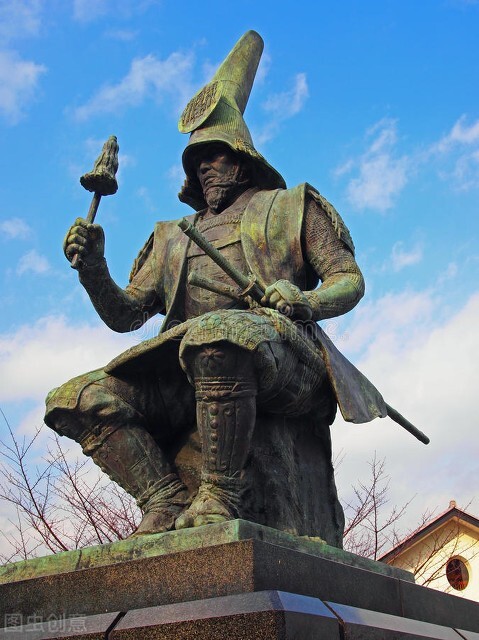 江户风味人间——读《一个单身赴任下级武士的江户日记》