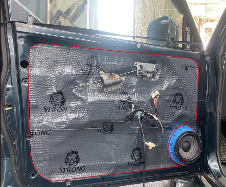 三菱帕杰罗音响升级有难度吗,帕杰罗改音响和隔音