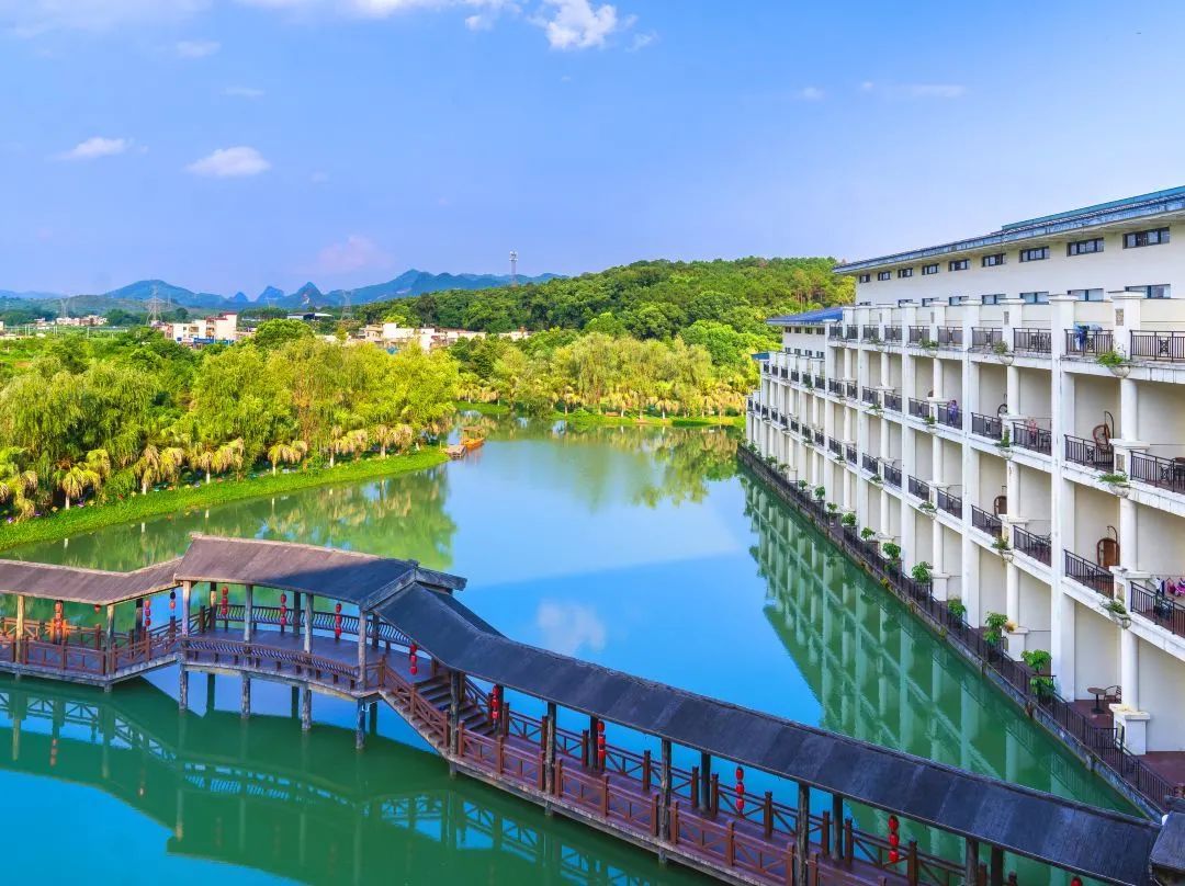 丹霞山阳元石风光,丹霞山那奇妙的景观