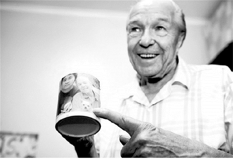 中国小伙报答在瑞士的八十岁房东,中国小伙报答瑞士房东最后的日子