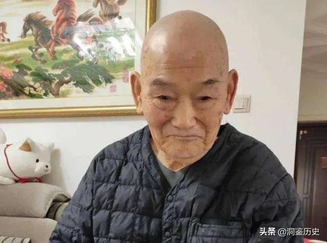 安徽痴呆老人嘟囔奇怪数字，儿女听后求助政府：查查27、81、241