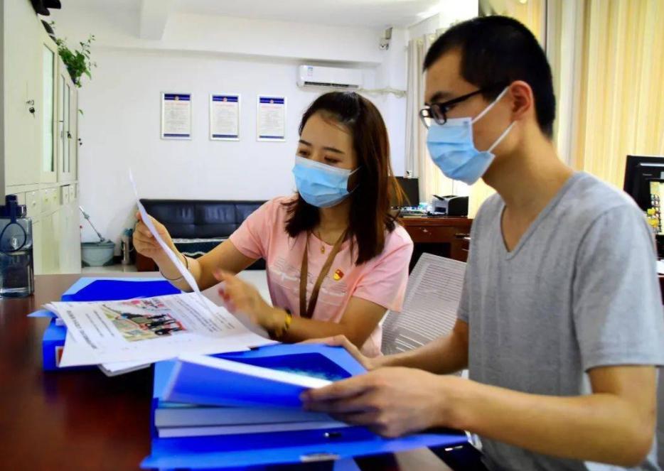 事业单位聘用制是铁饭碗吗,事业单位聘用制人员的工资待遇
