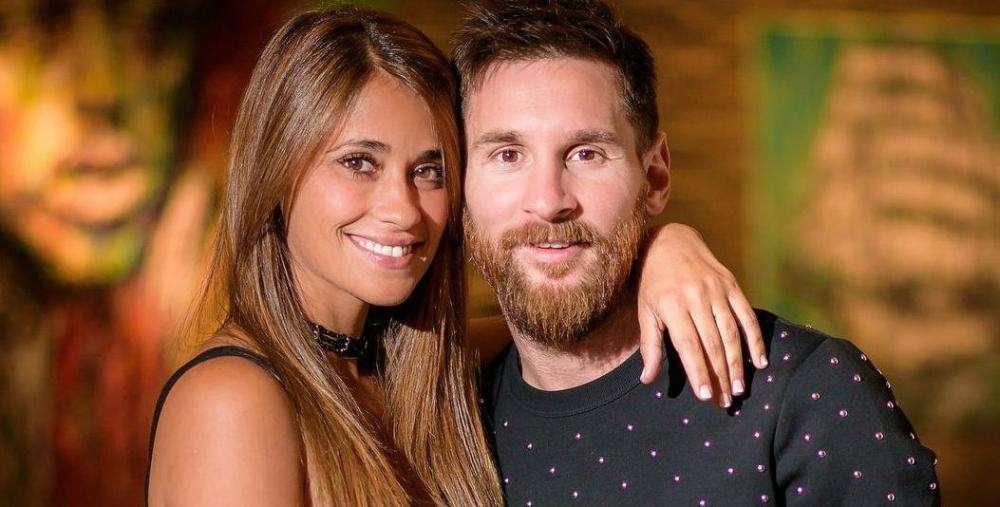 身价上亿娶了个54岁老婆,身价上亿娶54岁女网红