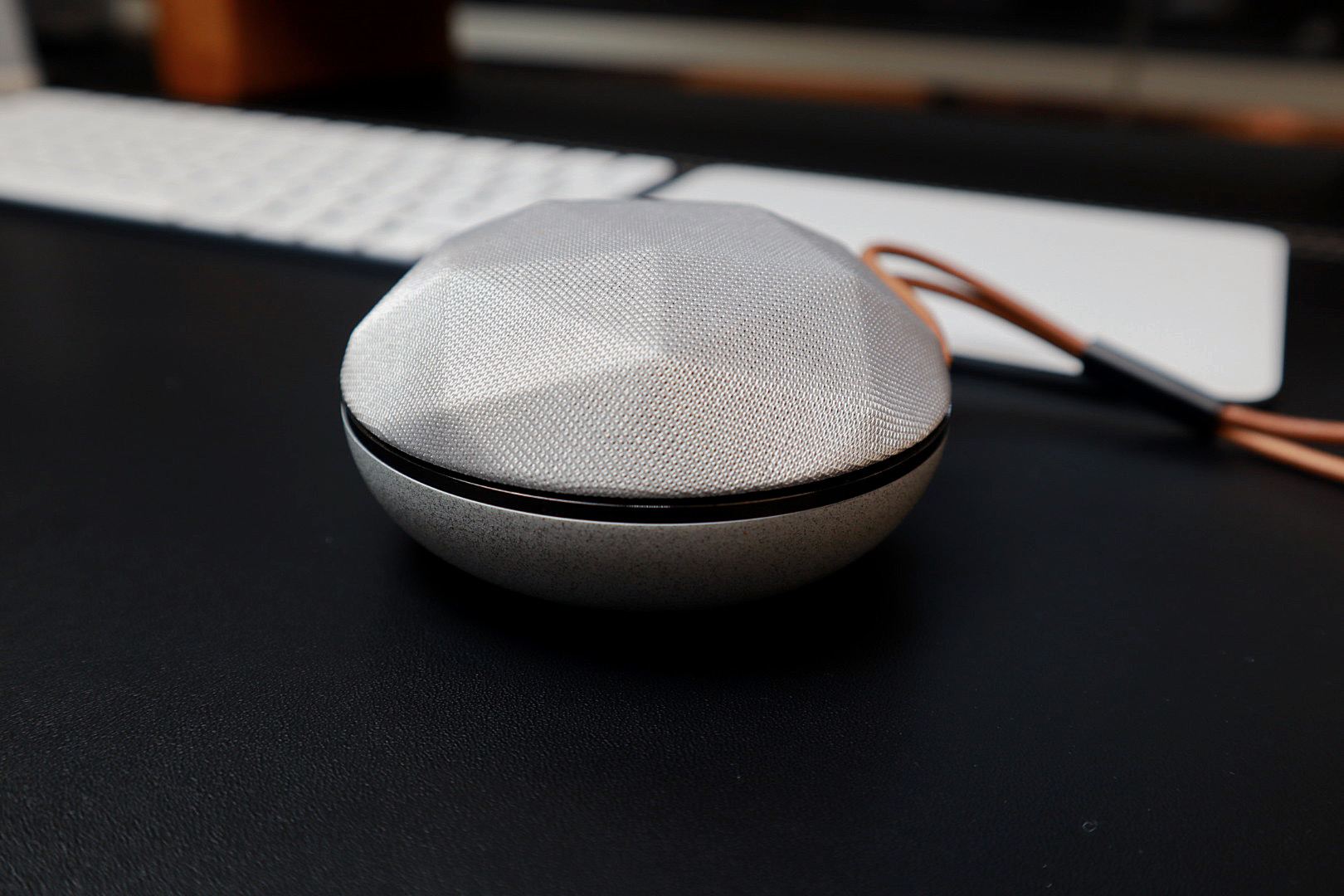 百元以内便携式音箱测评,百元内小巧音箱好看