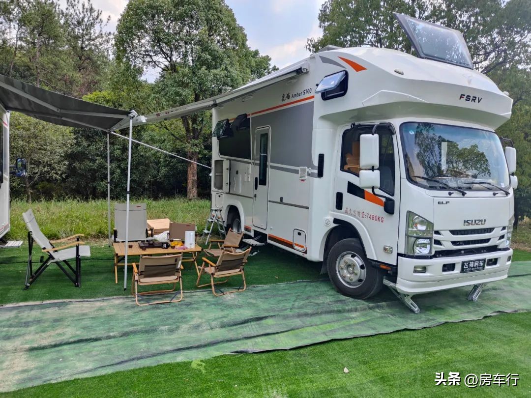 2022款五十铃轻卡房车,价格低大空间六座有哪款轻卡房车