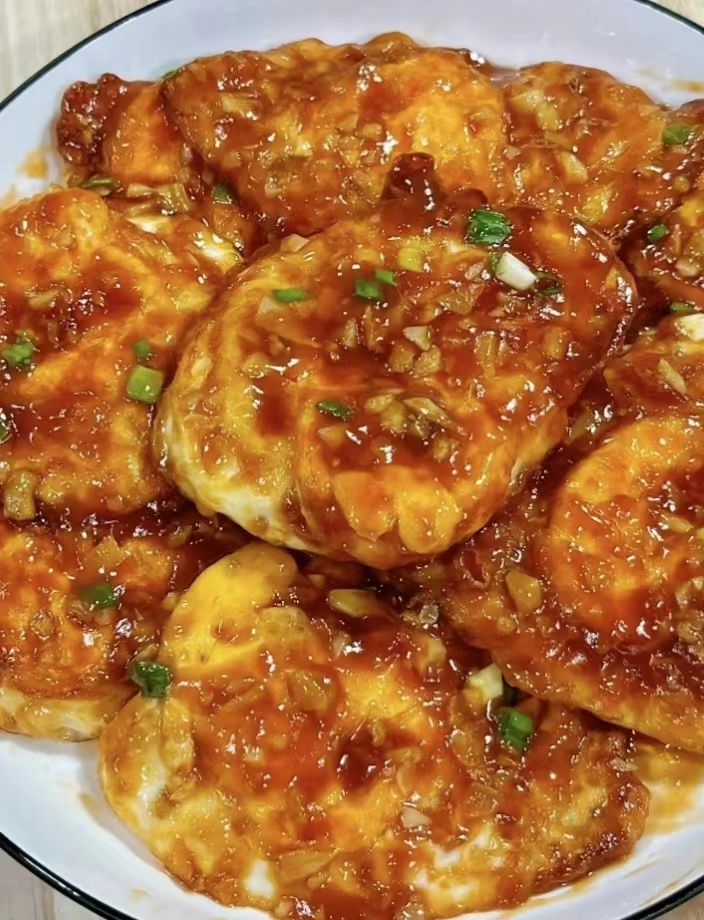 西红柿鸡蛋挂面的神仙吃法,方便面加土豆鸡蛋的神仙吃法