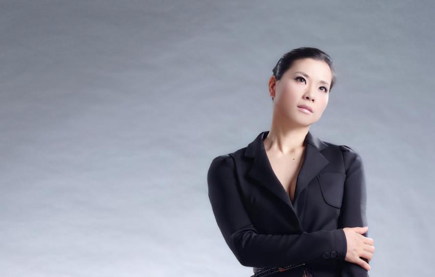 韩国财阀千金爱上穷小子未婚先孕,韩国财阀千金大小姐真实生活